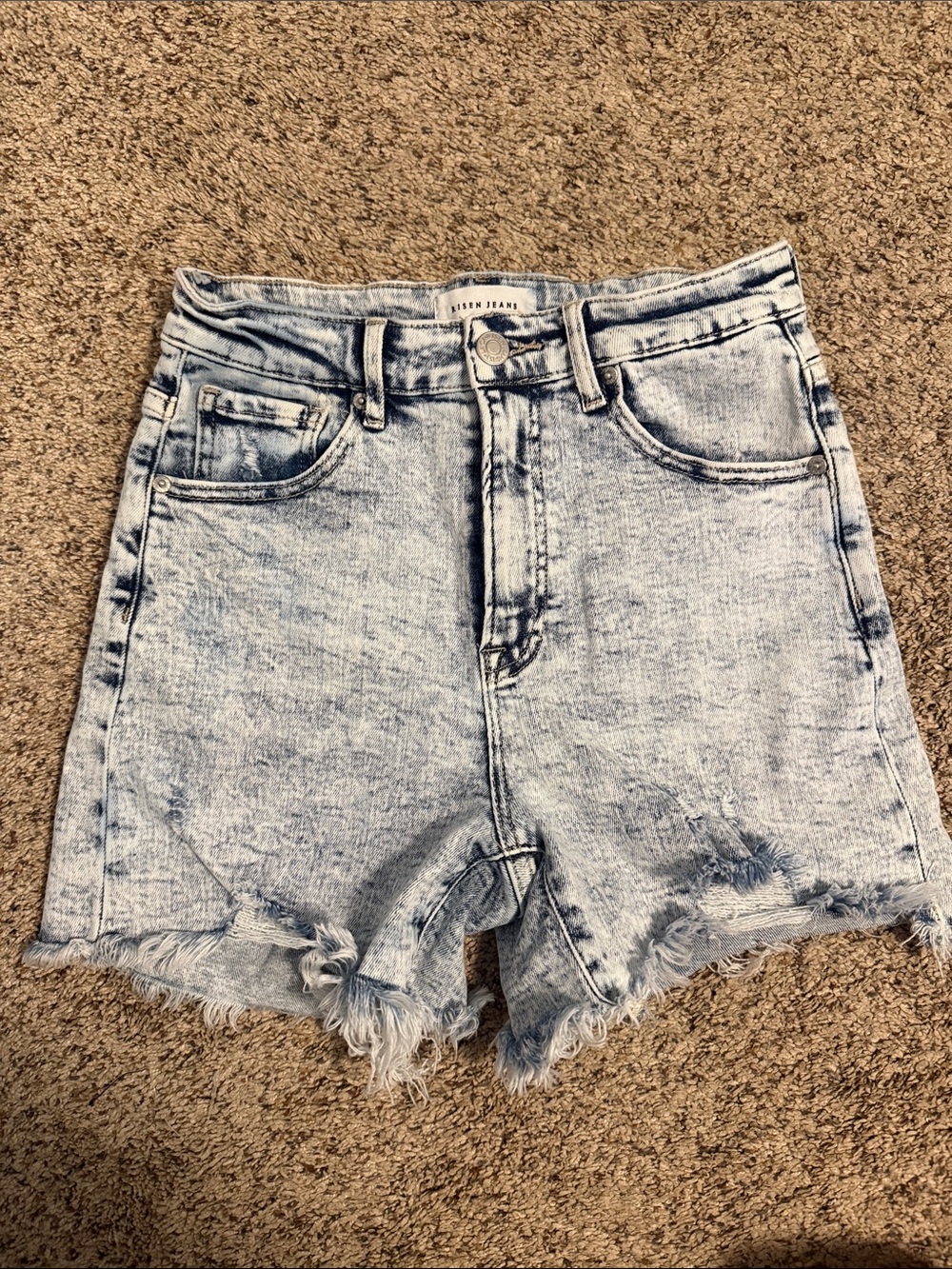 High-Rise Light Acid Wash Jean Shorts - Women's Frayed Hem